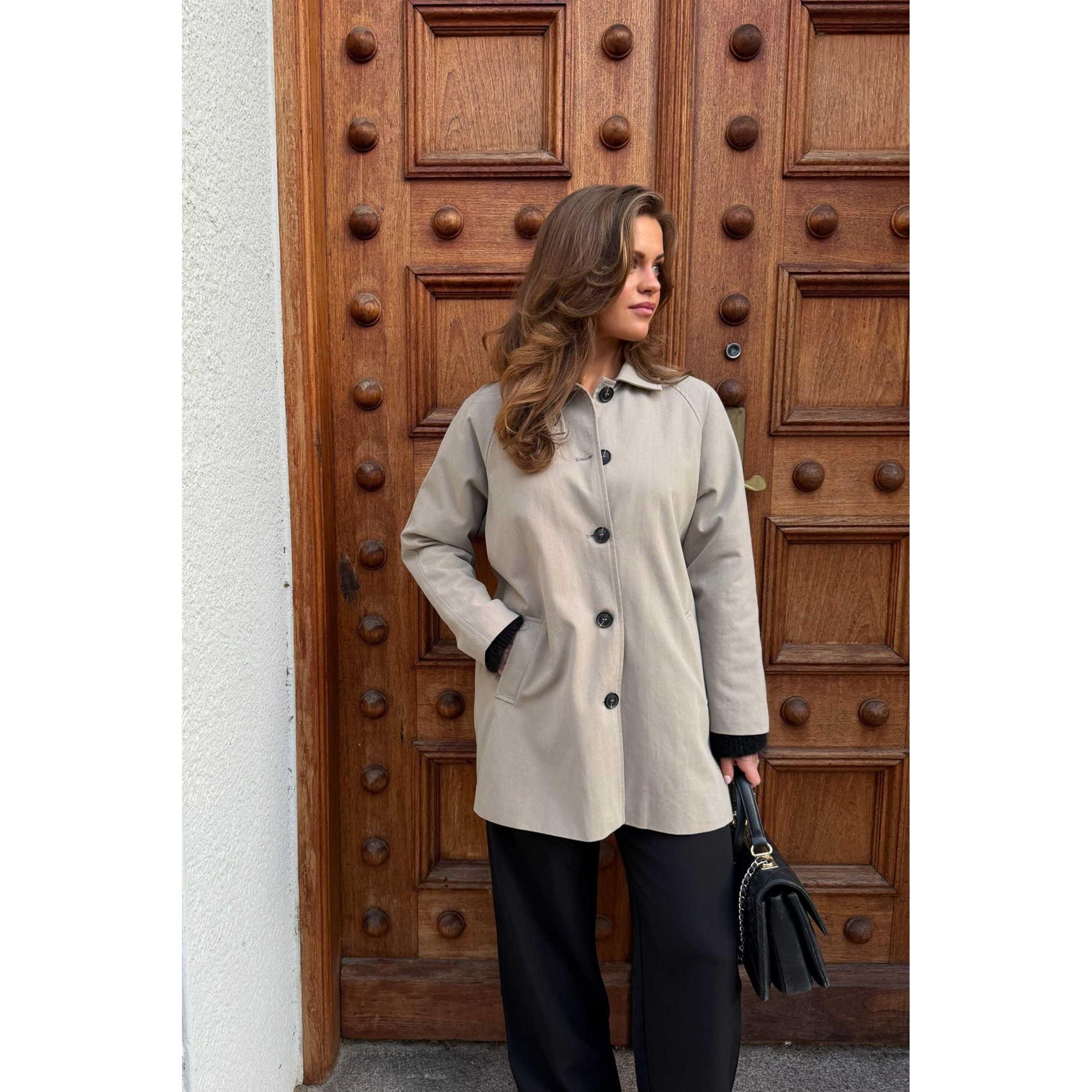 KarlaIC Trenchcoat
