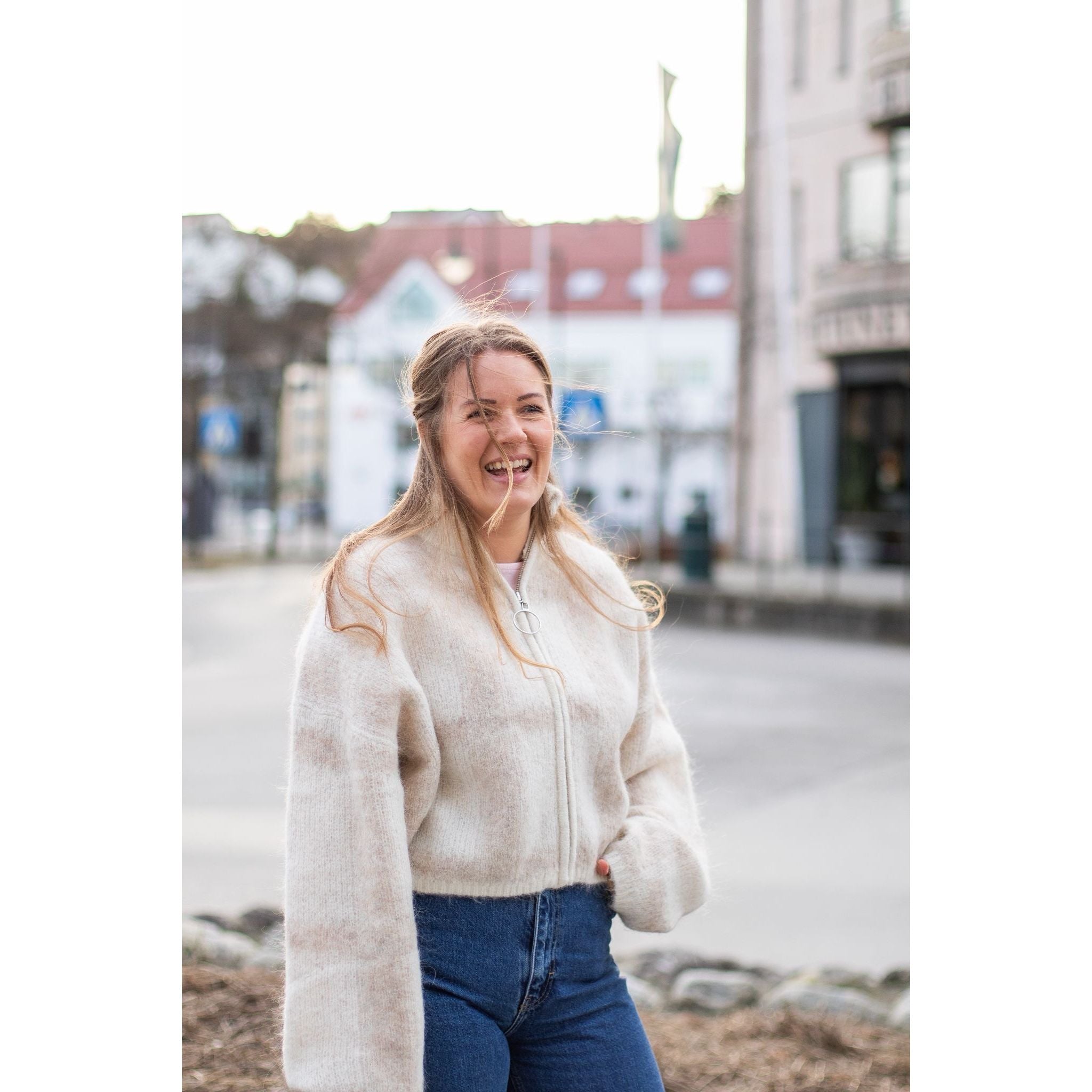 Tine Light Check Cardigan