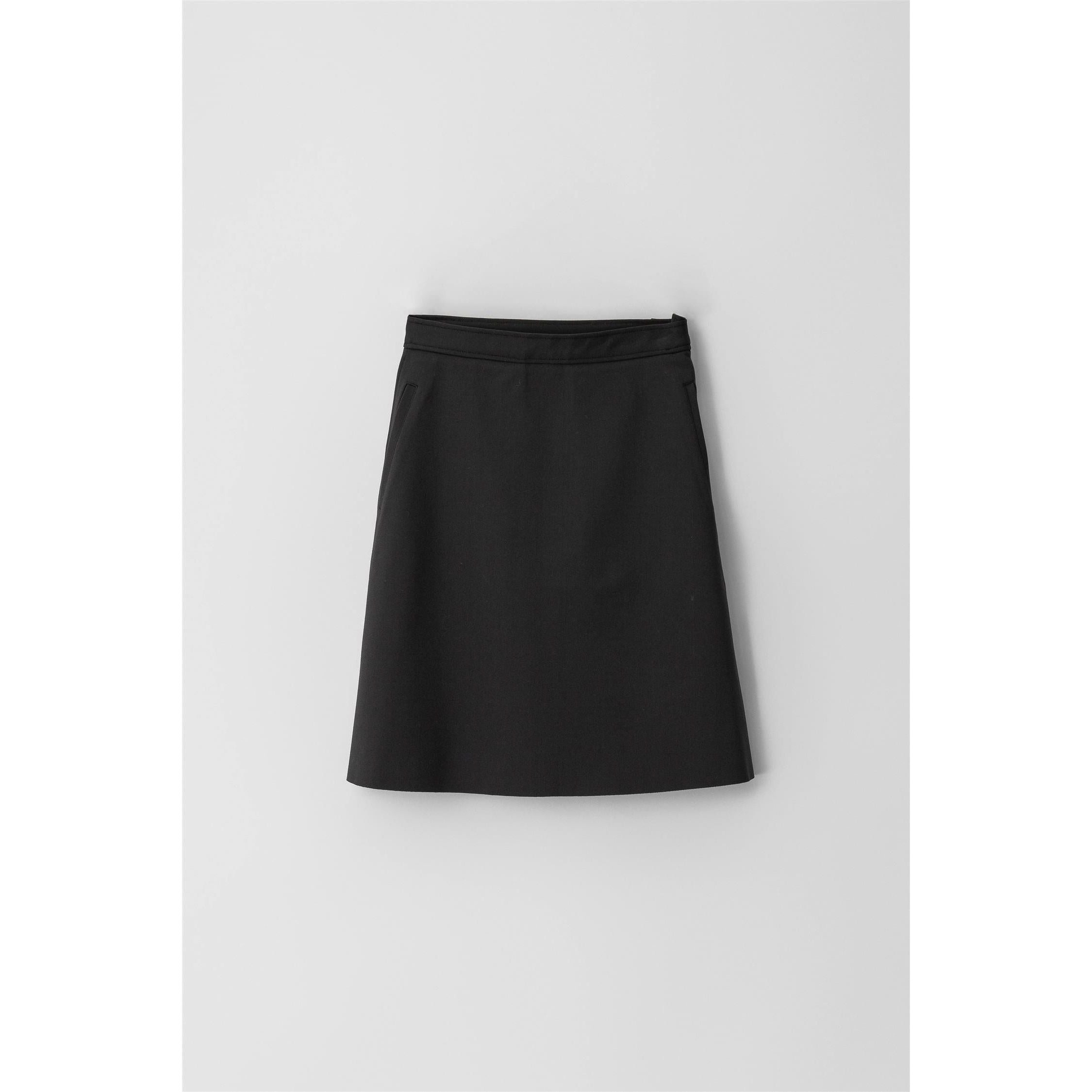 Anne Karin Short