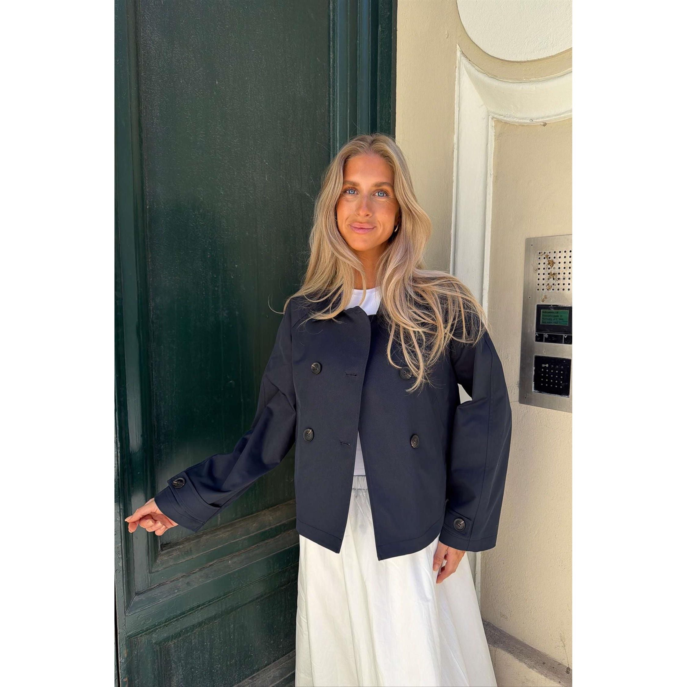 LunaIC Trenchcoat