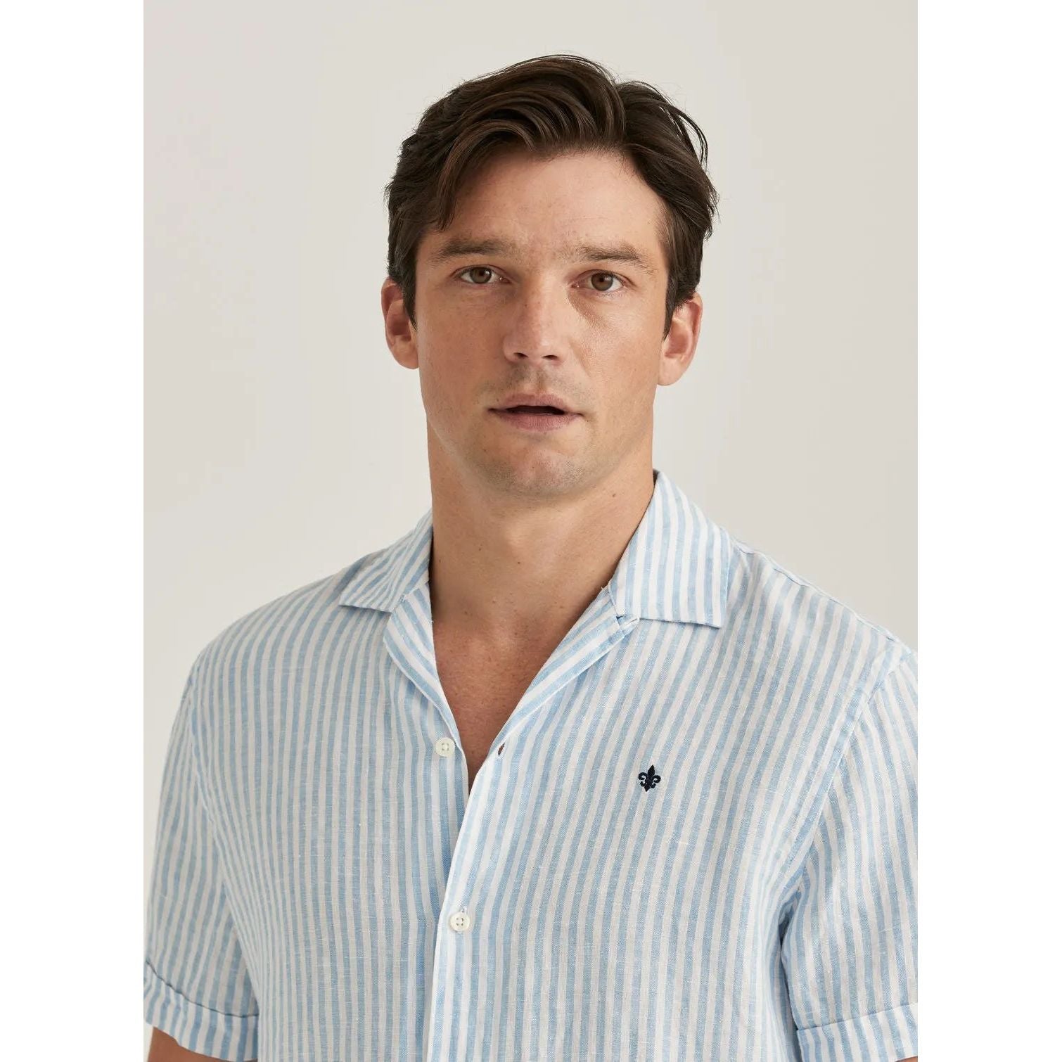 Short Sleeve Linen Shirt-Classic Fit