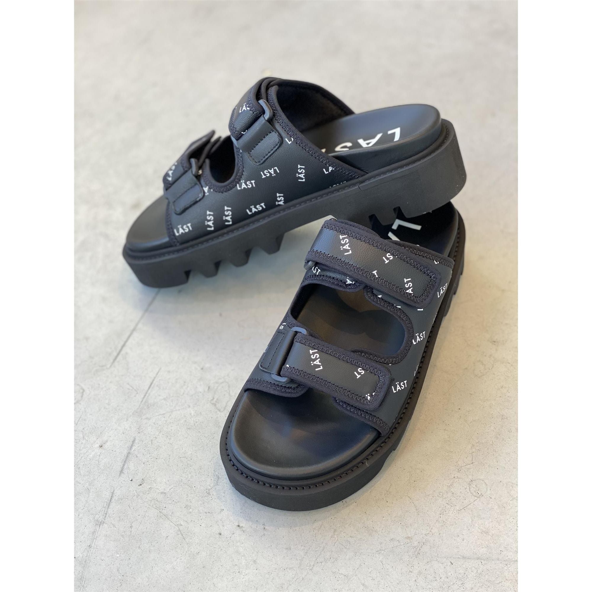 Tempo Black