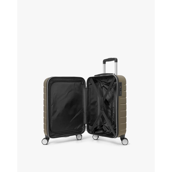 Day CPT 20" Suitcase Lux