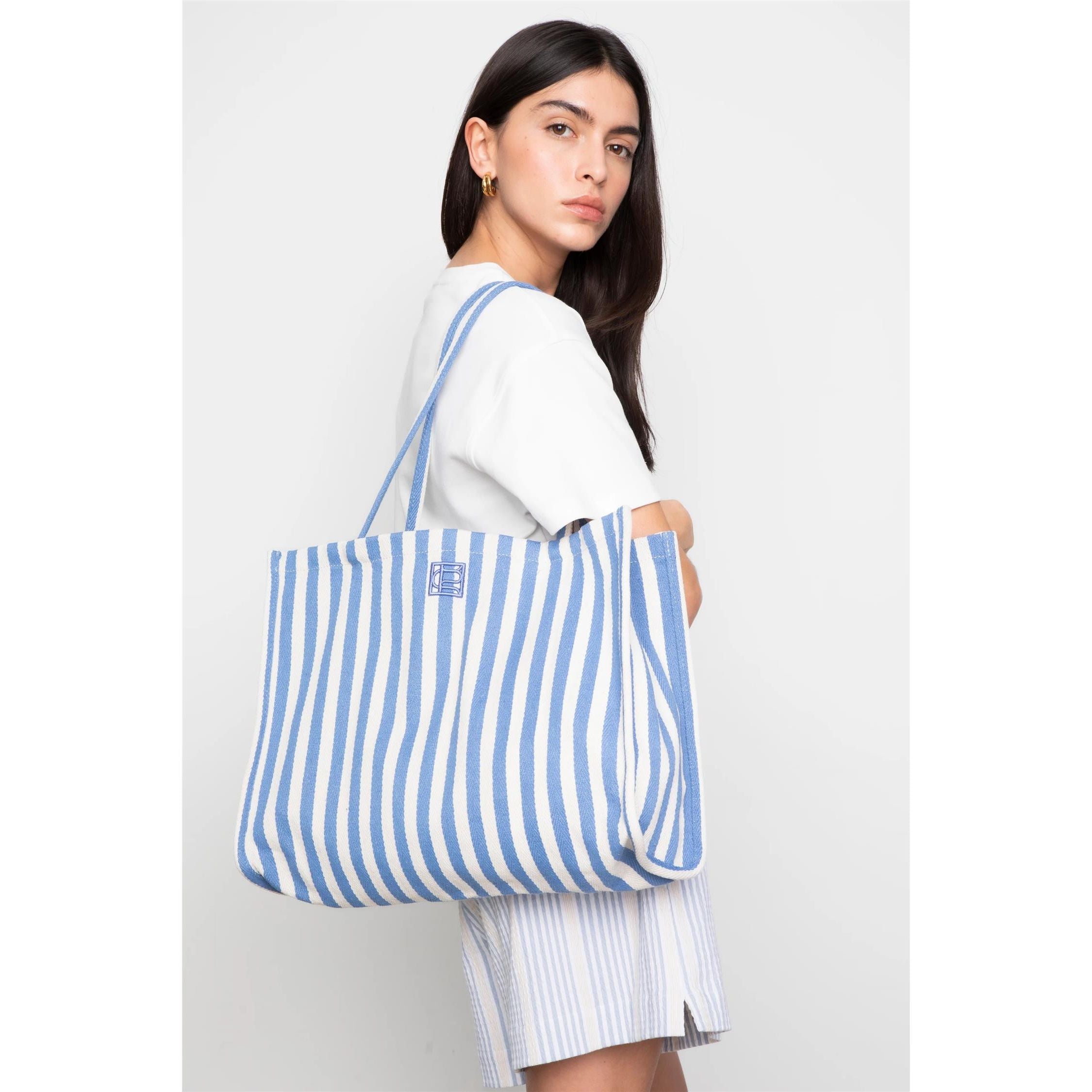 Ivy Tote Bag