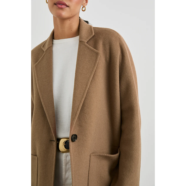 Everest Coat