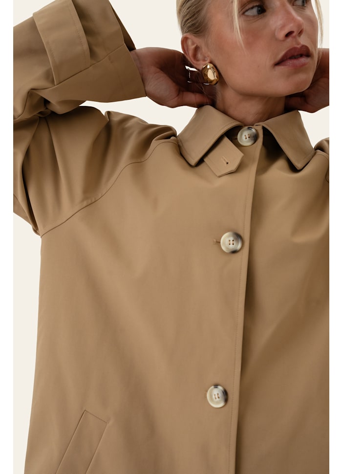 AvaIC Trenchcoat