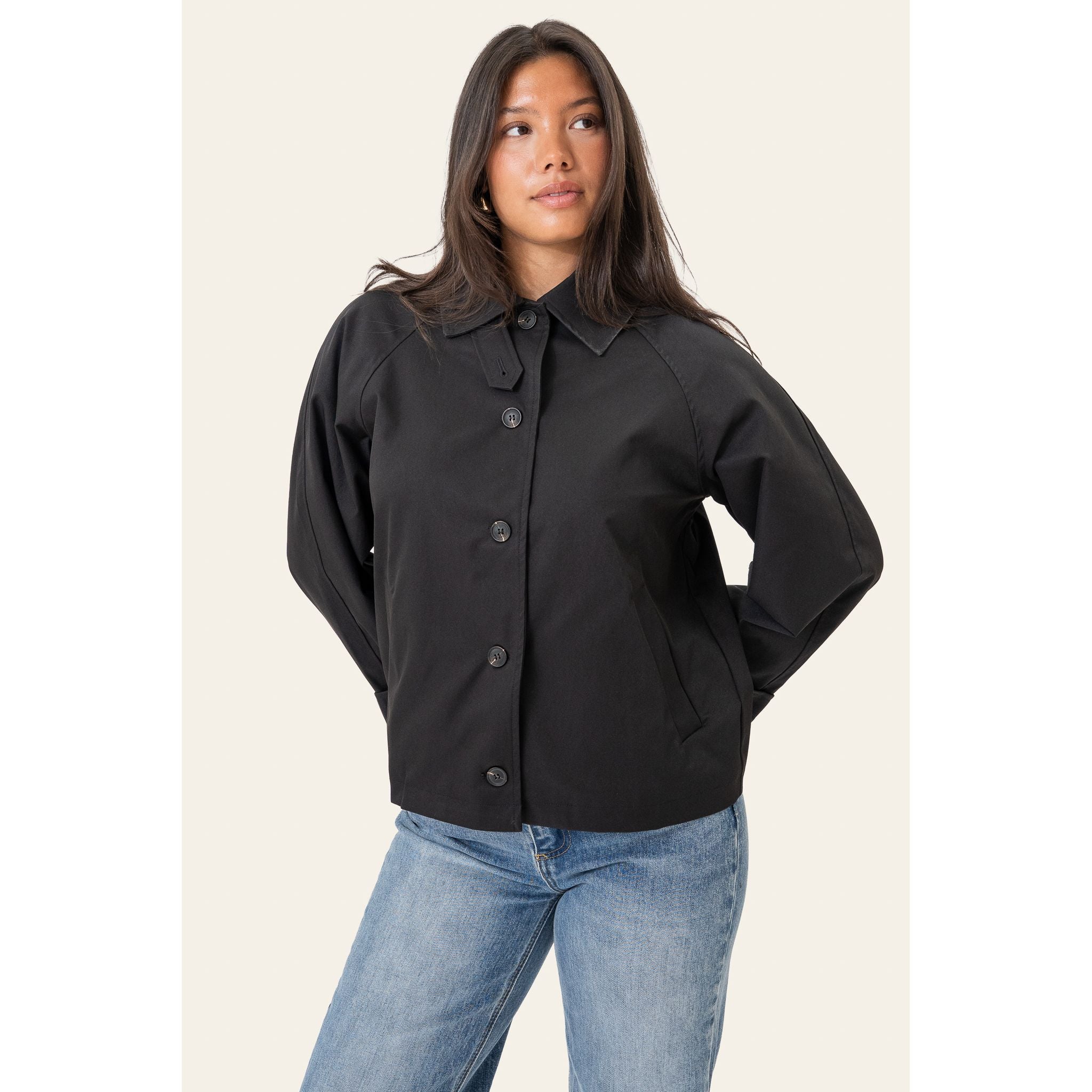 AvaIC Short Trenchcoat