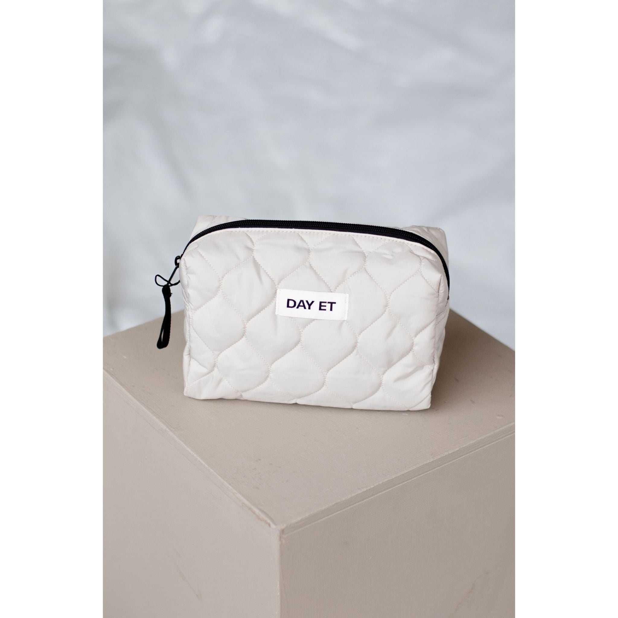 Day Gweneth RE-Q Dash Washbag S