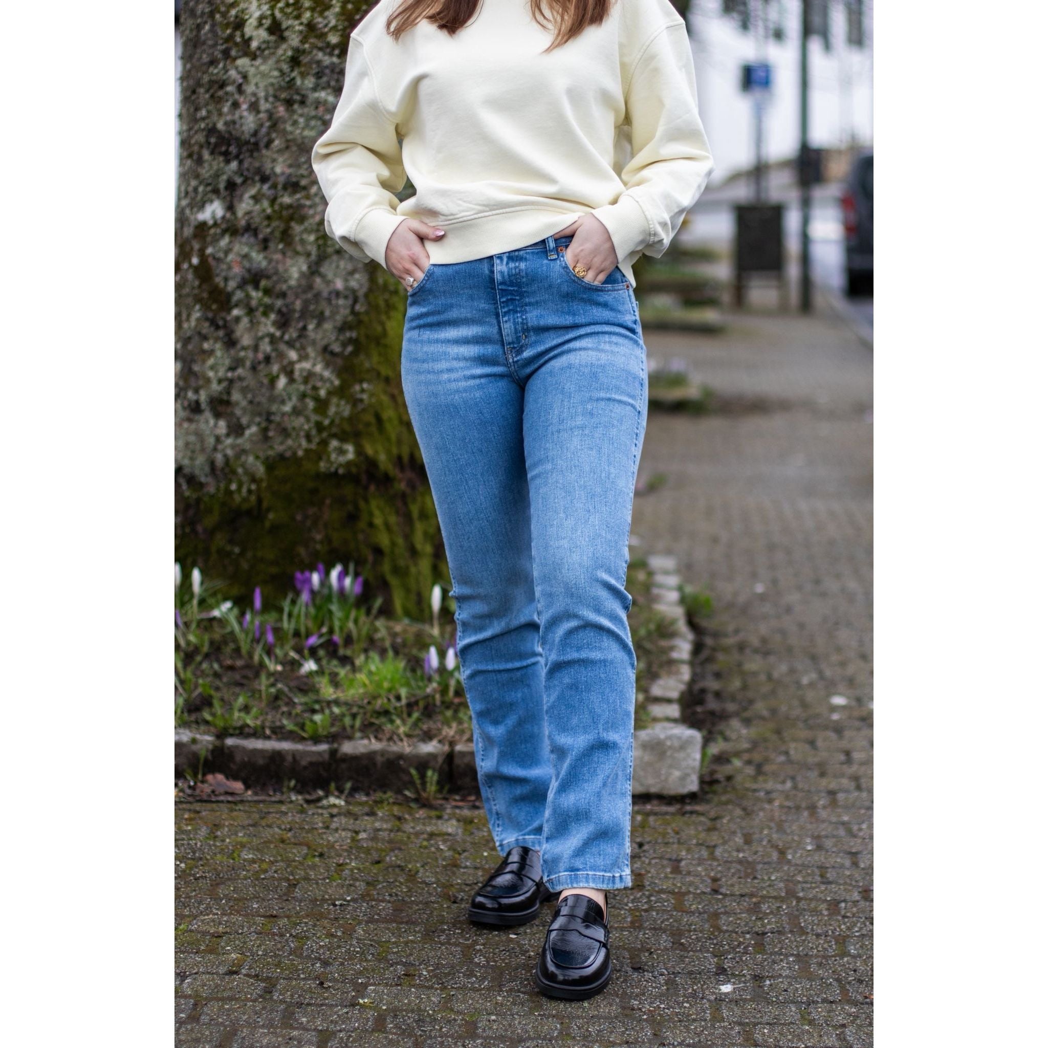 Malena F Hypersoft Stone