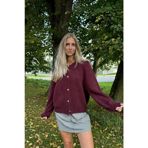 IdaIC Cardigan
