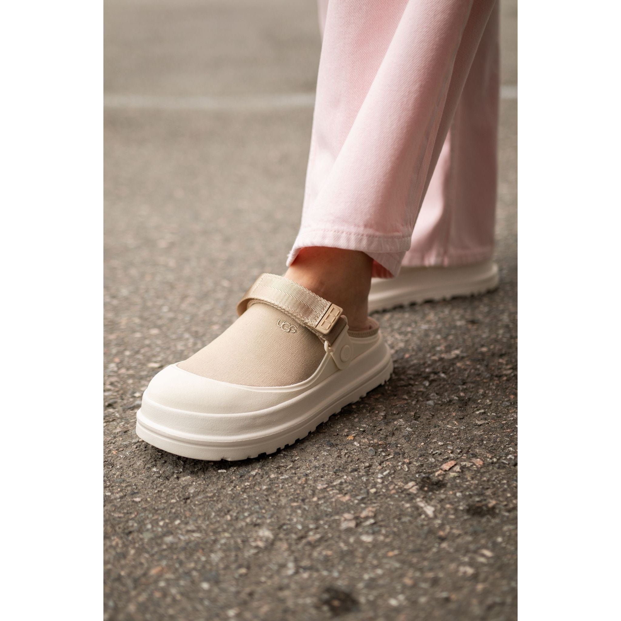 W Goldenstar Clog