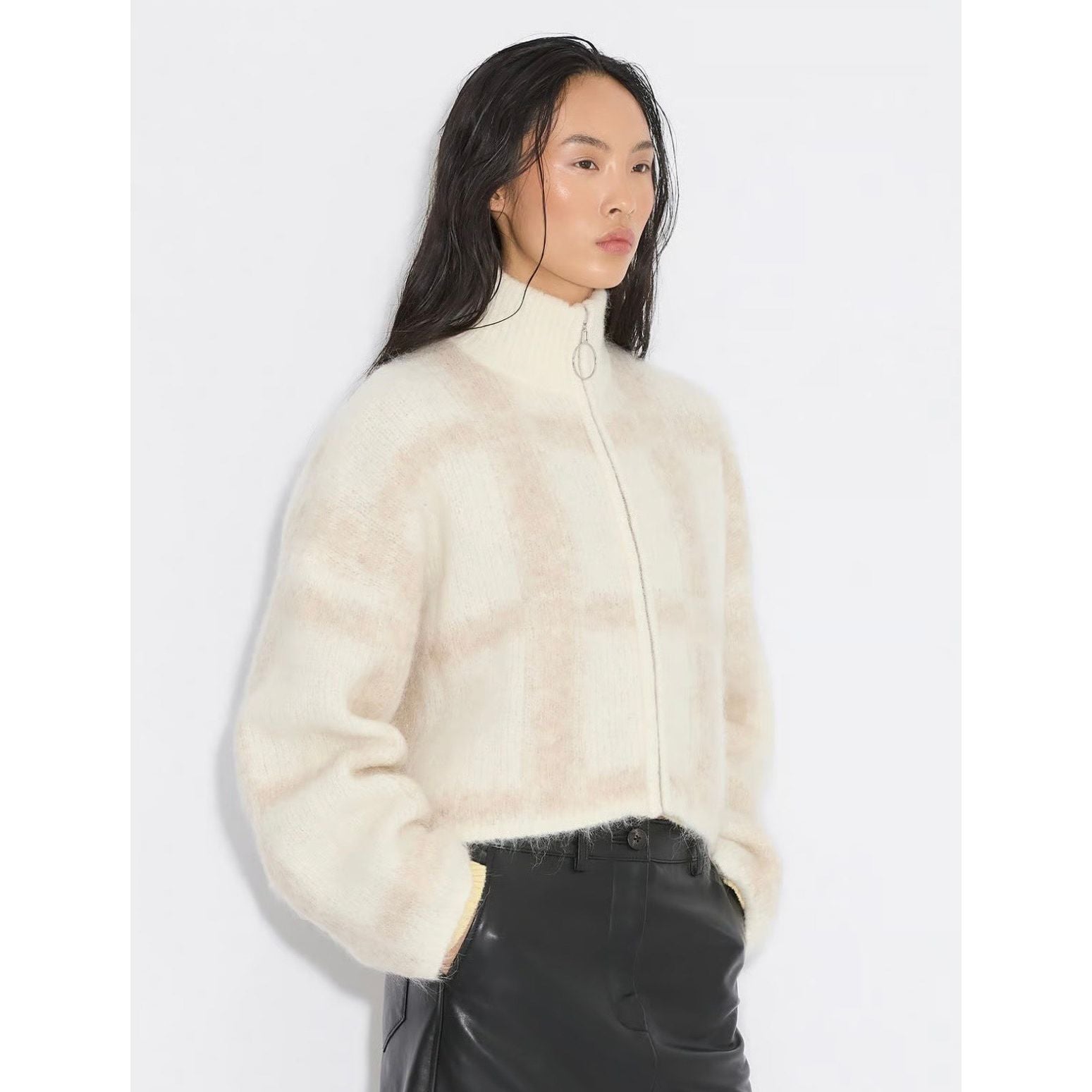 Tine Light Check Cardigan