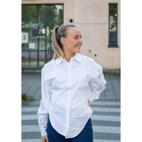 Cyra Shirt