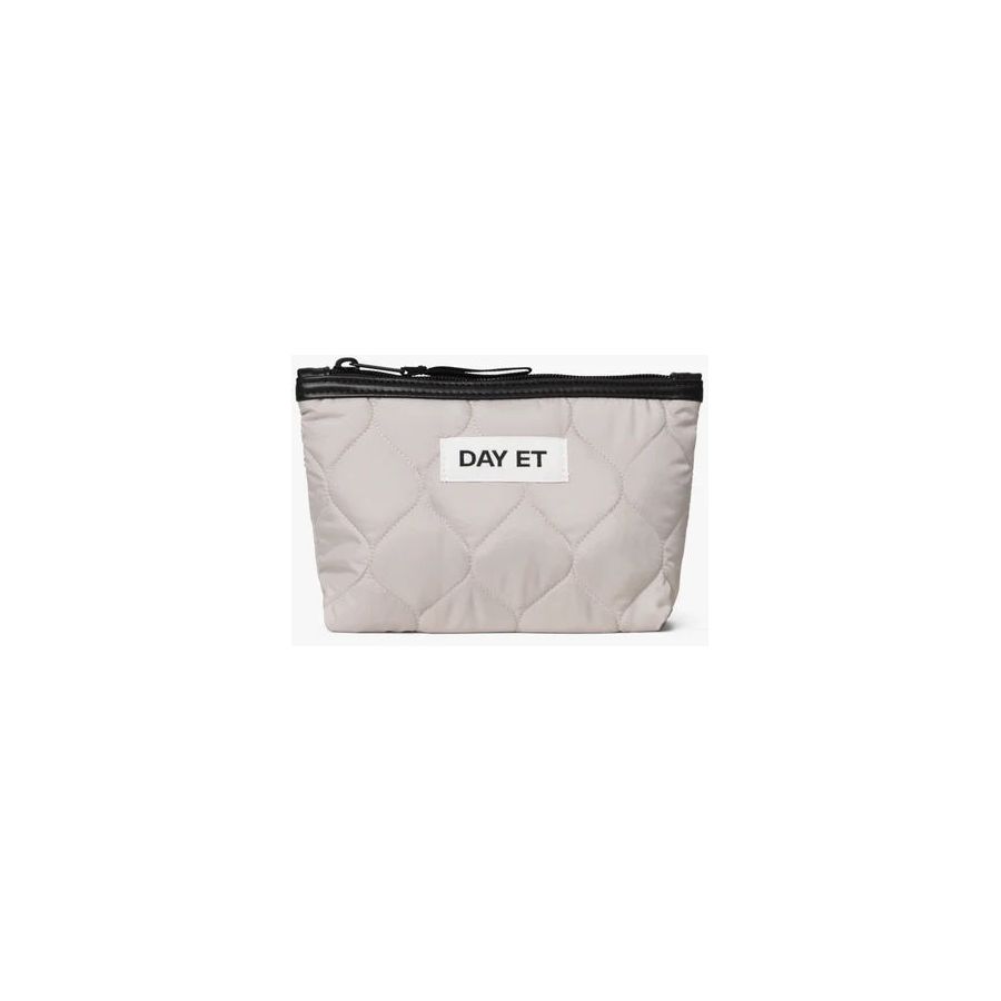 Day Gweneth RE-Q Dash Mini