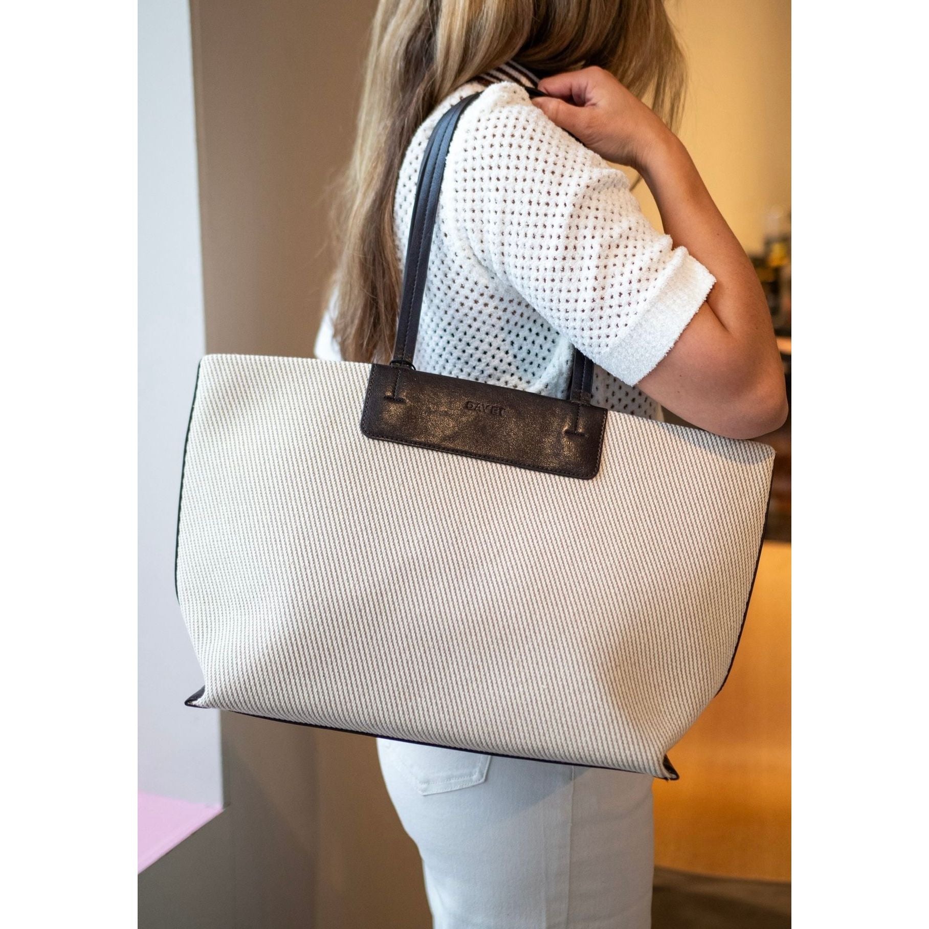 Day Structure Twill Bag