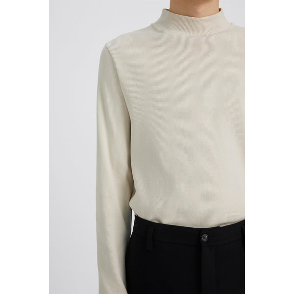 Rib Mock Neck Tee