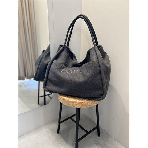 Day Woolen Mega Shopper