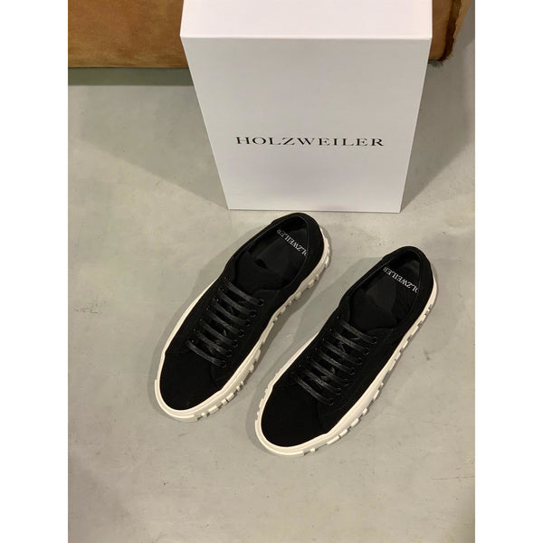Stovner Black Shoe