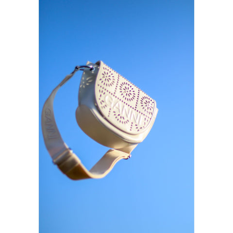 Banner Saddle Perforated