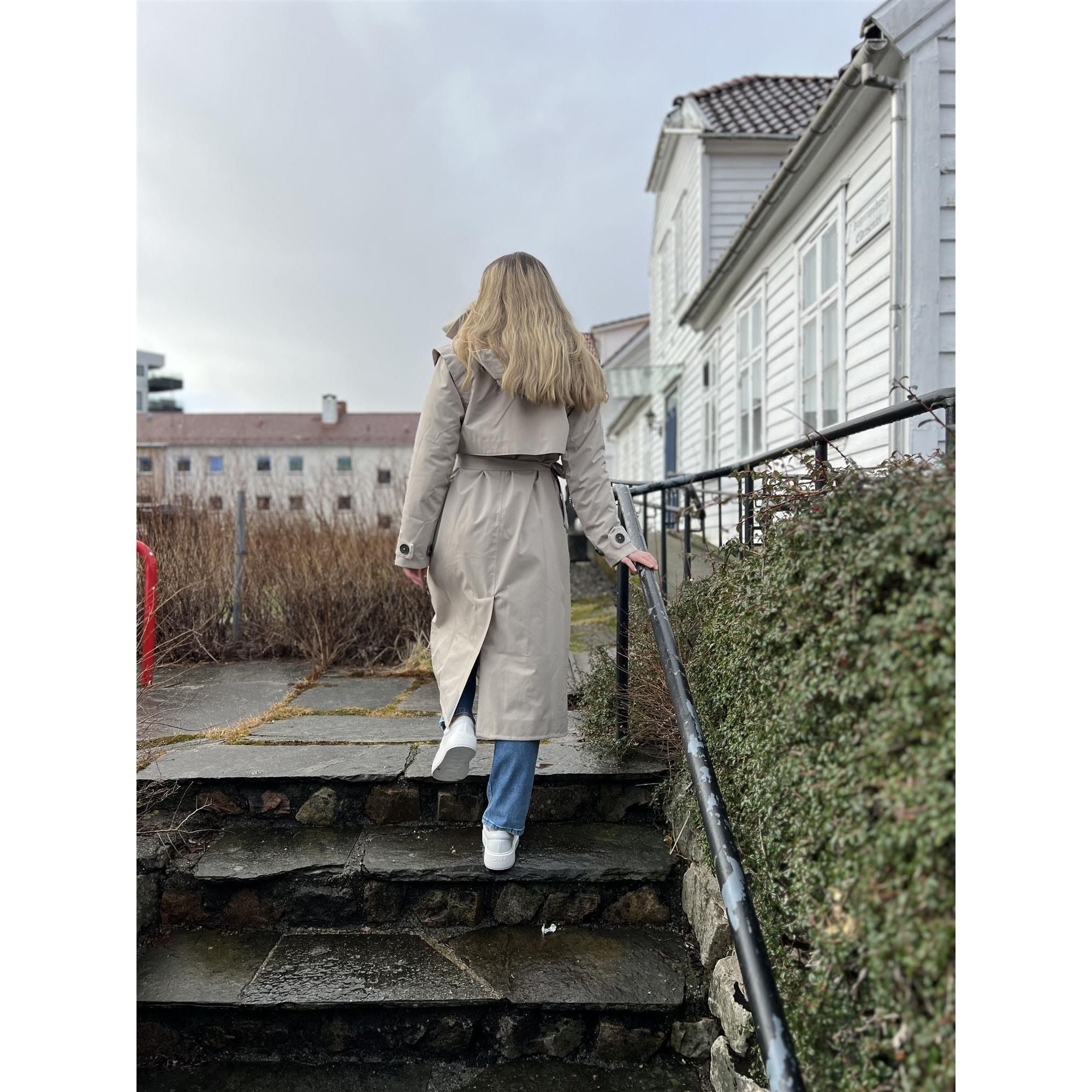 Regndråpe Trench Coat