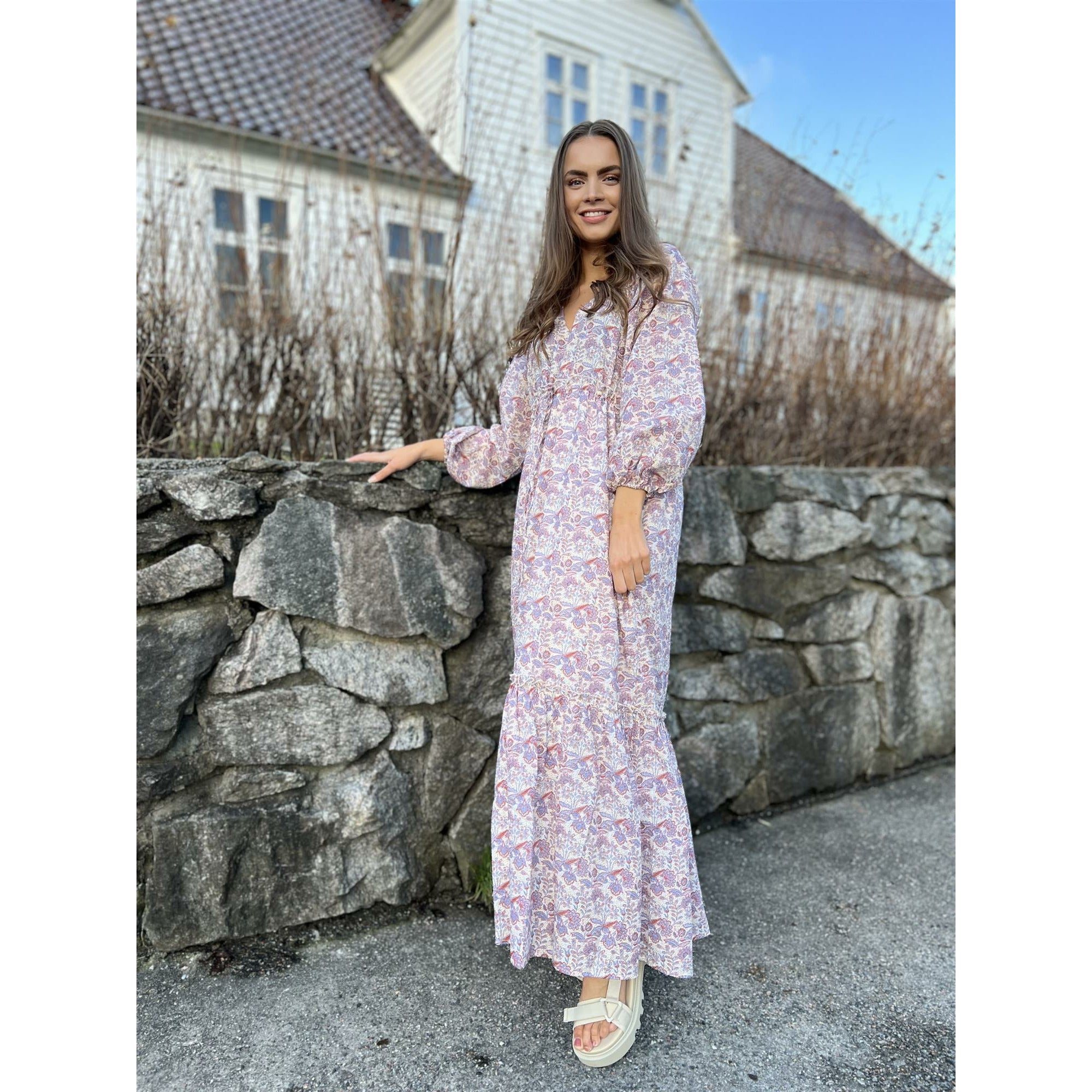 Minerva Paisley Floral