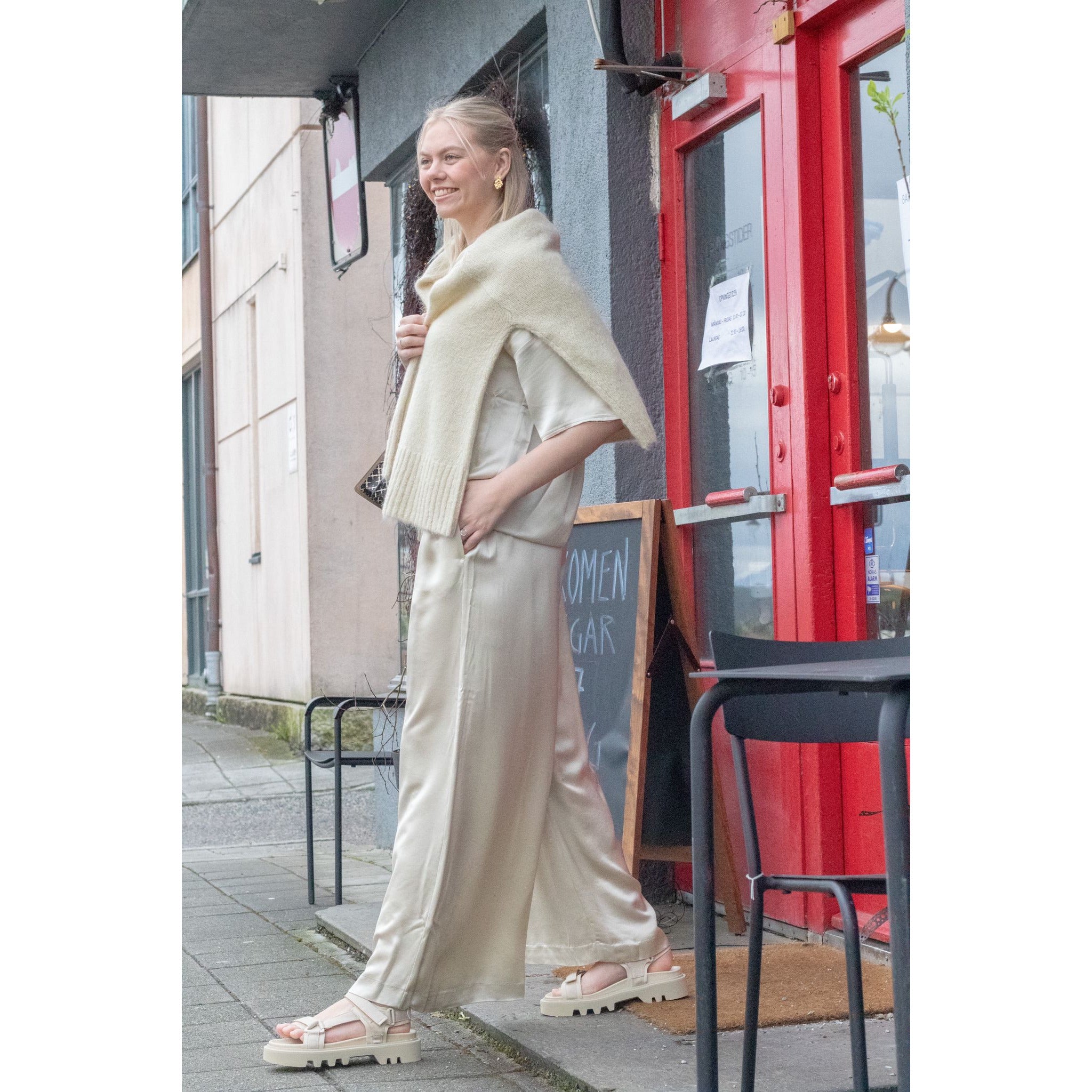 Clorella high-waisted trousers