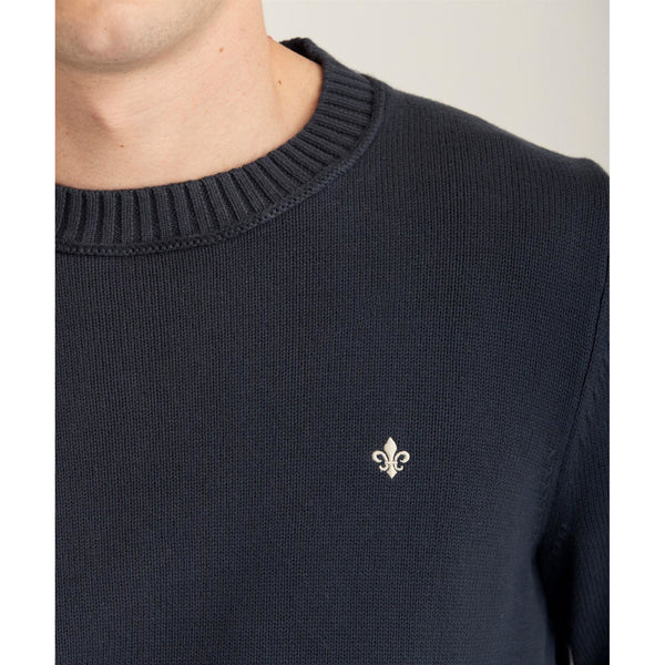 Corby O-neck