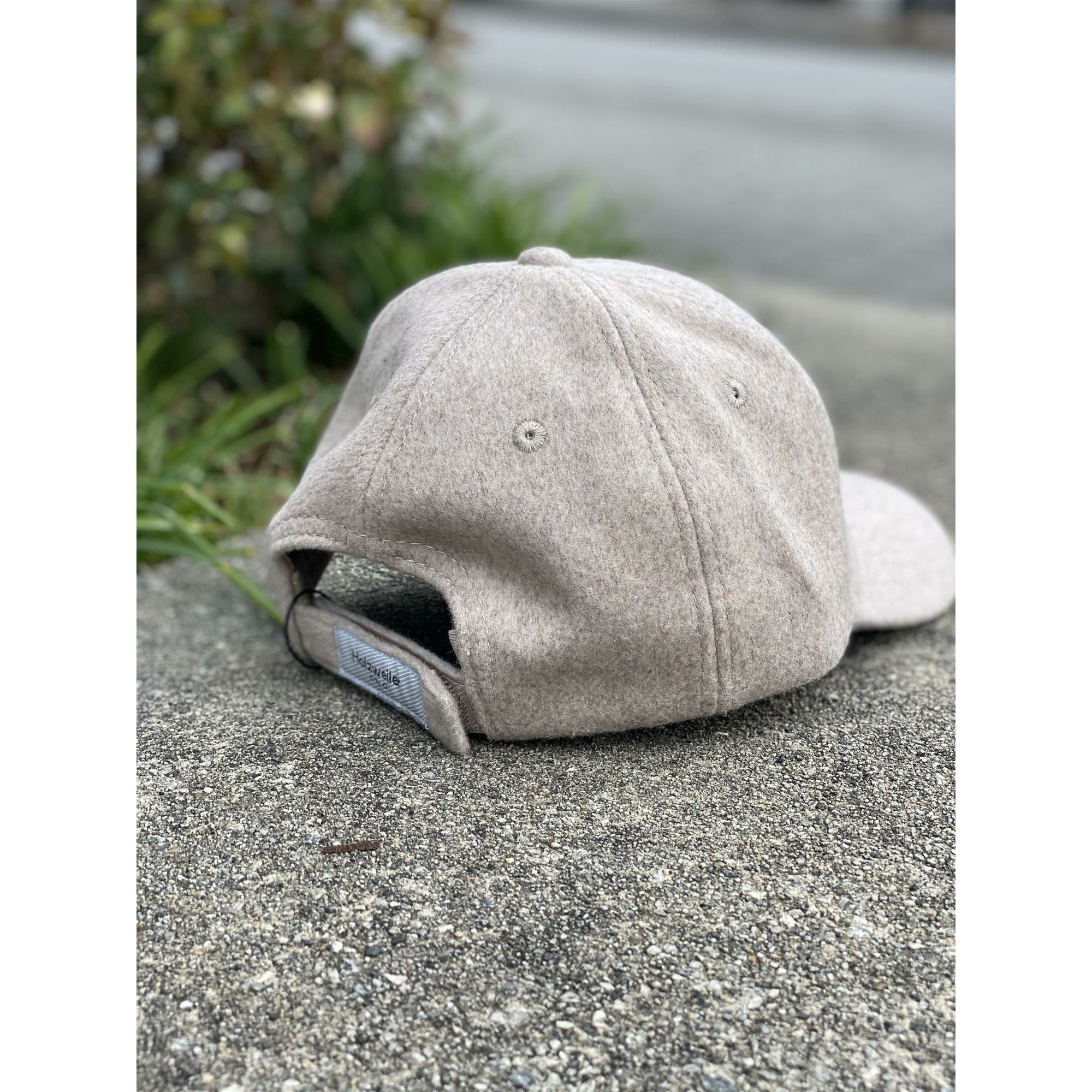 Holzweiler Wool Caps