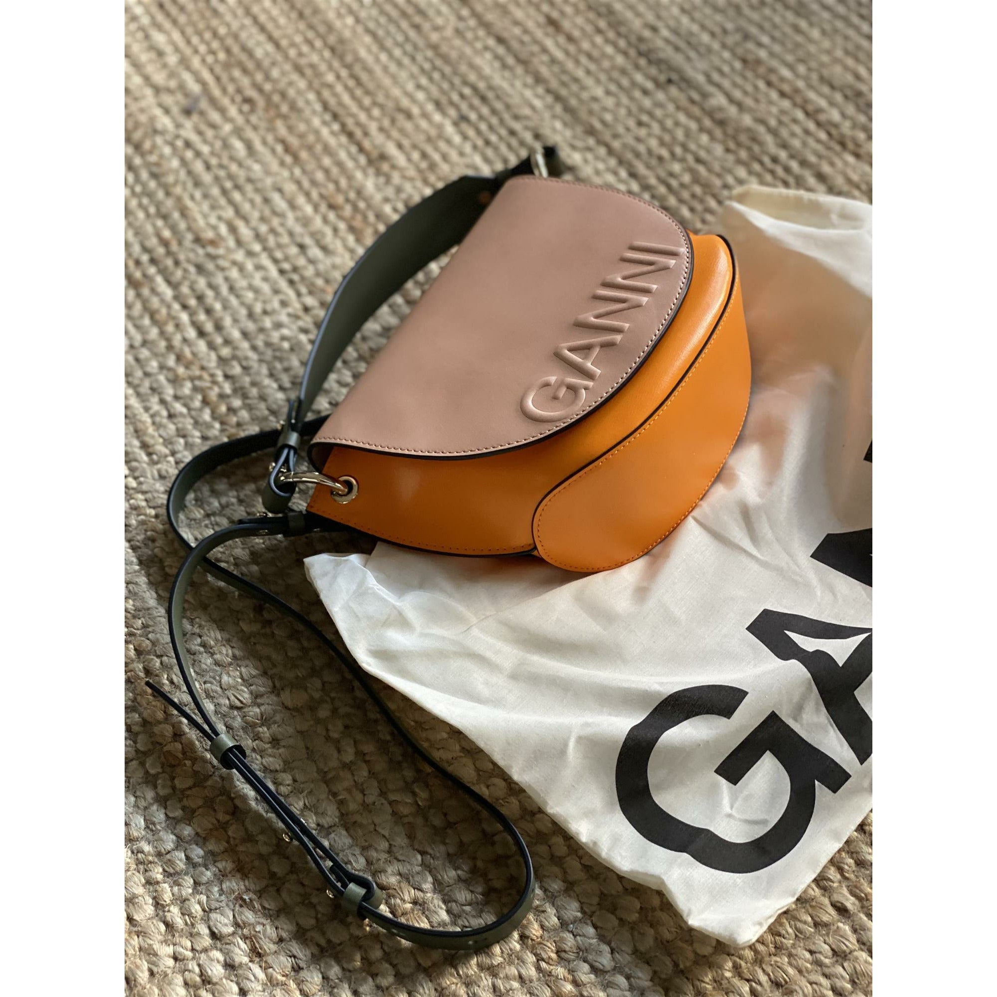 Saddie Bag