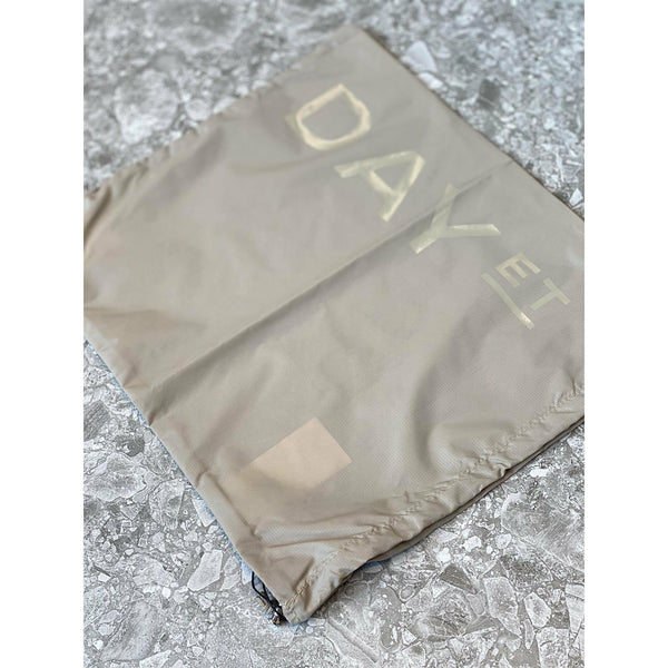 Day RE-Fold Me Dustbag