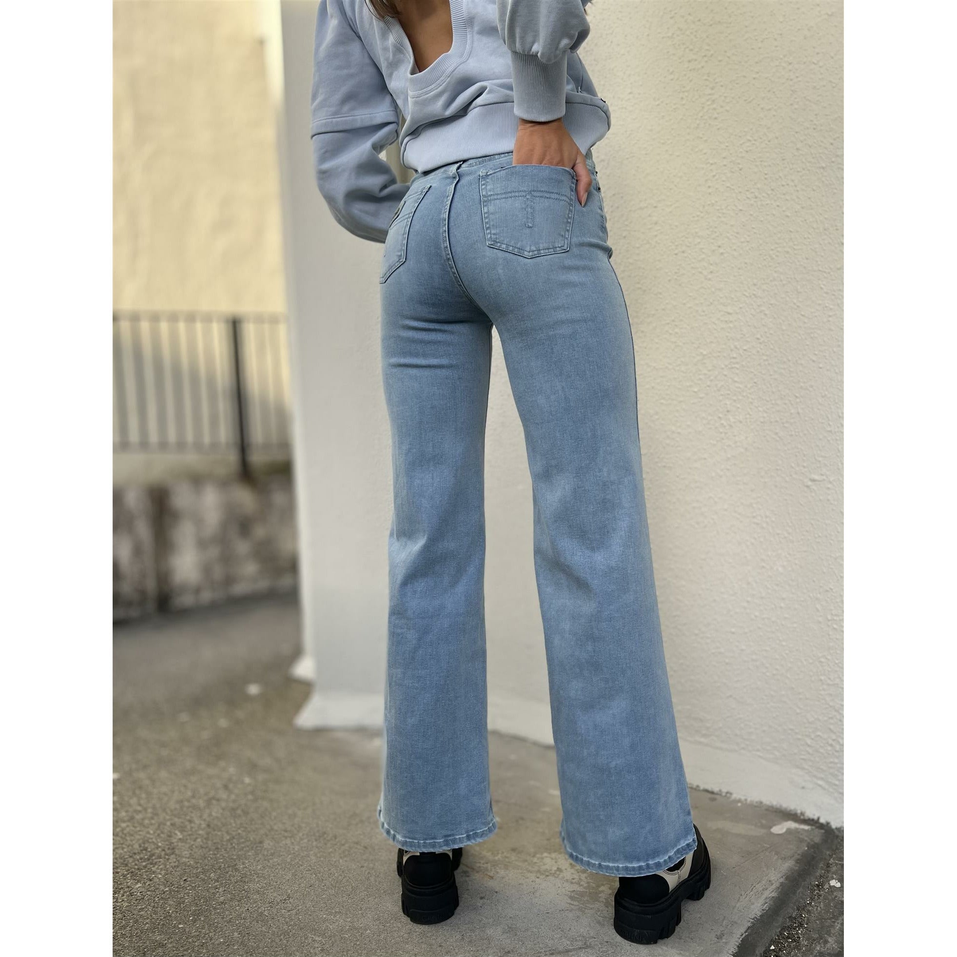 Palazzo Lecross Bleach