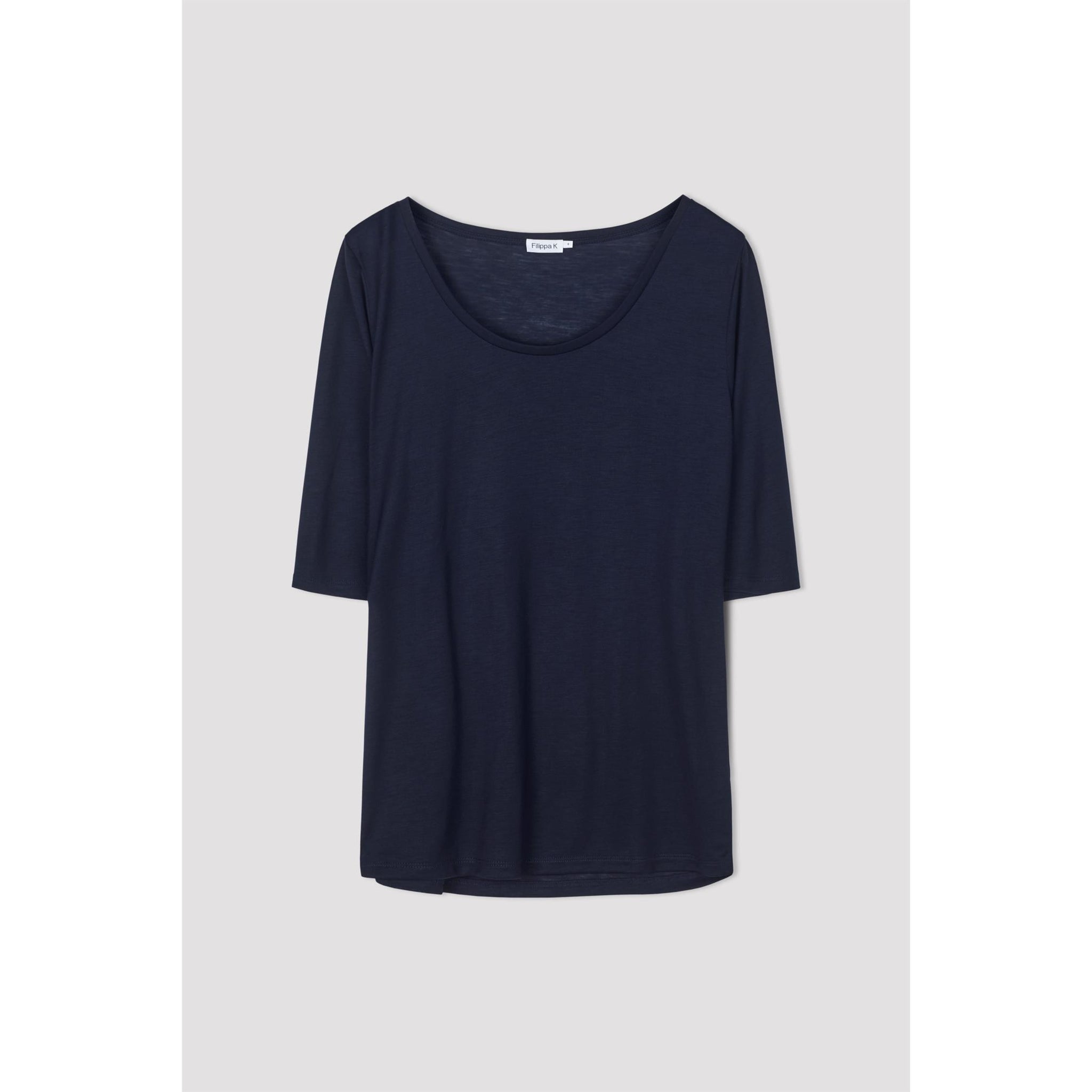 Tencel Scoop-neck