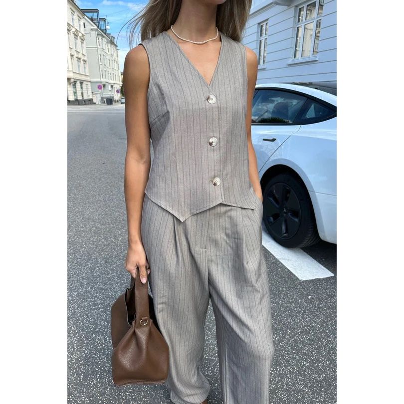 Celina Vest
