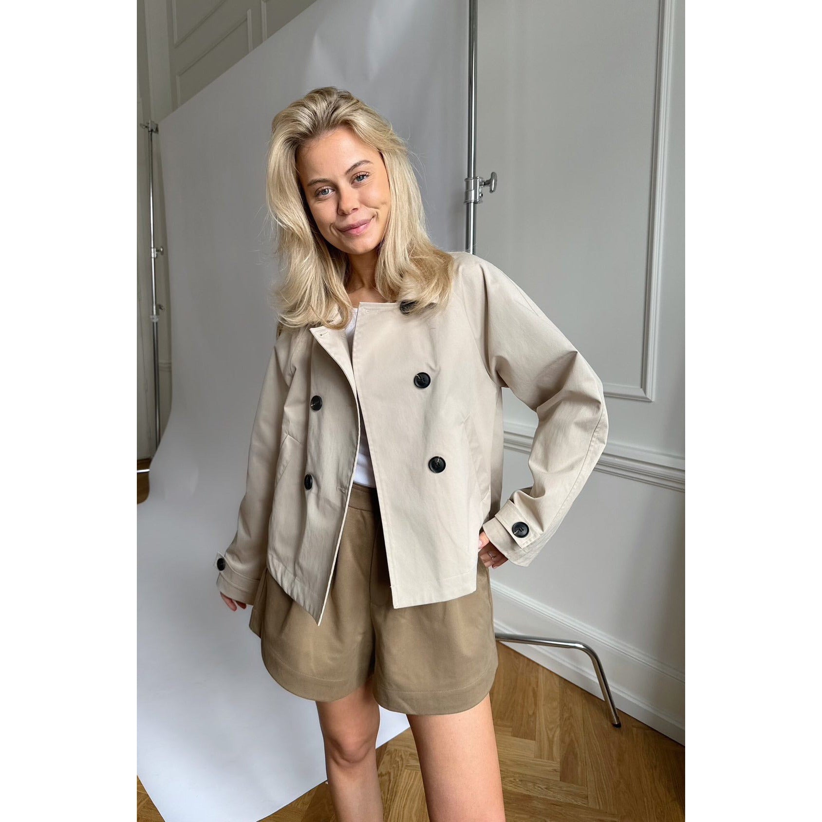 Luna Trenchcoat
