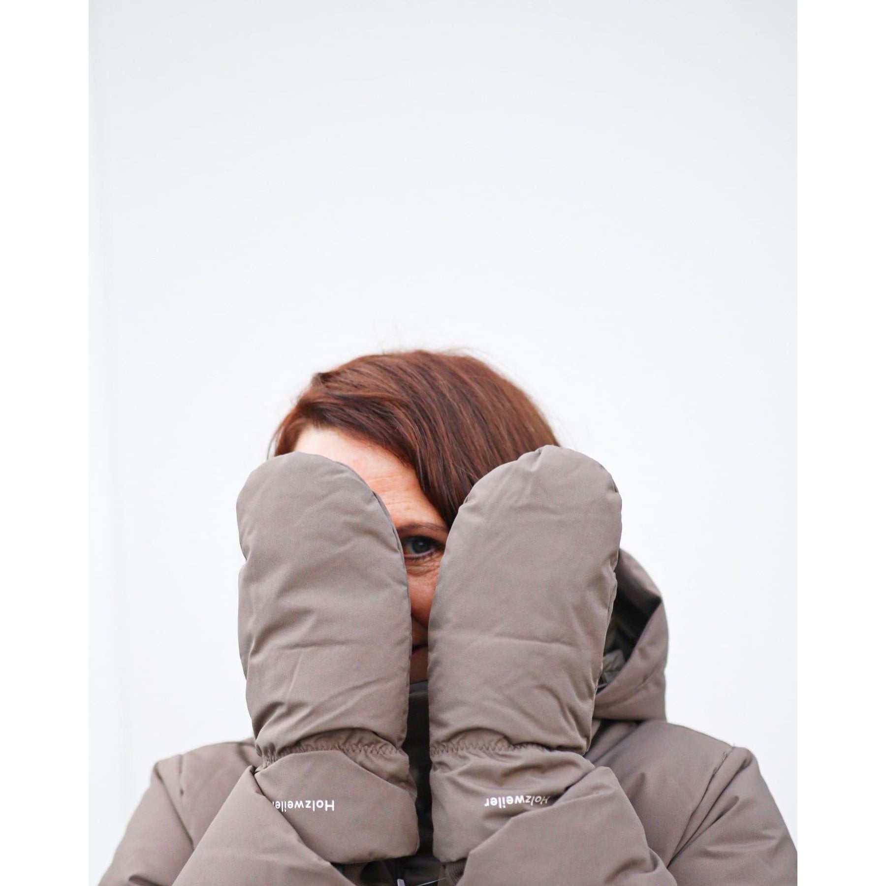 Slogen Bubble Mittens