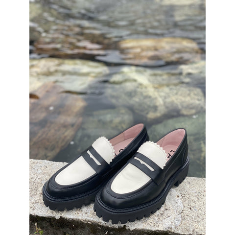 Matter Loafer Leather