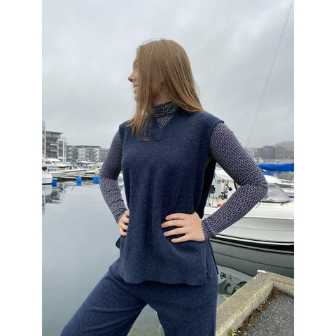 Amar Vest 12758