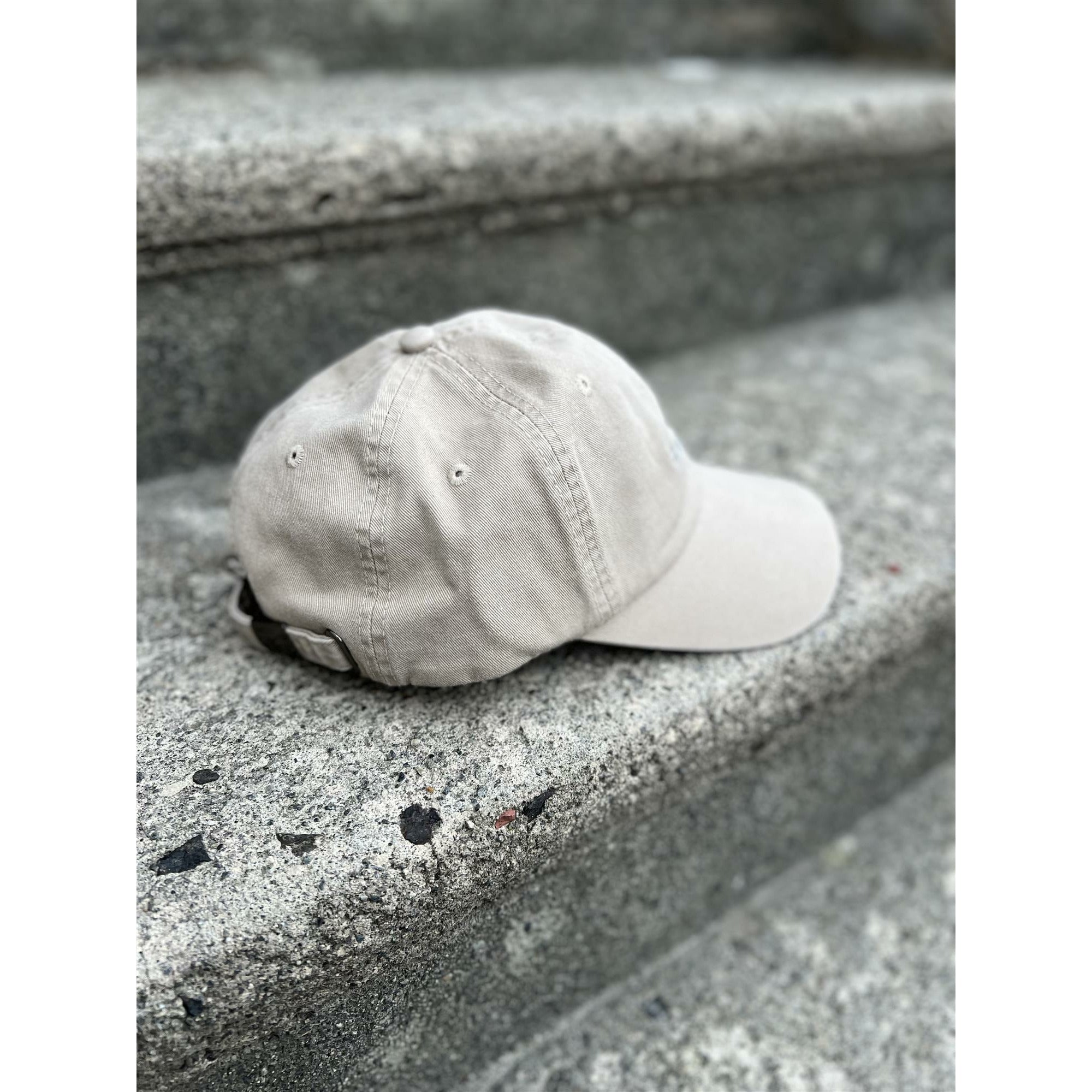 Sonnet Caps