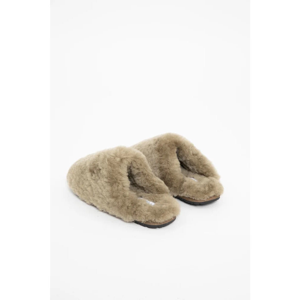 Maiken Shearling Slippers