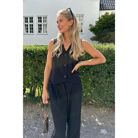Celina Vest
