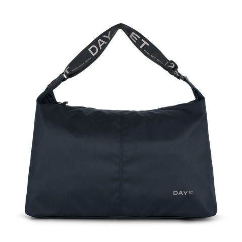 Day GW Re-New Sports Hugs
