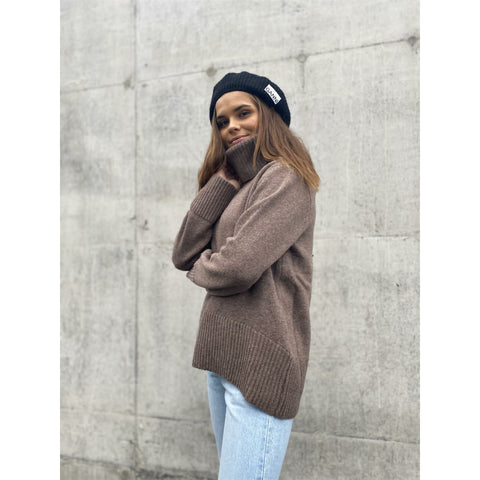 Hedvig Knit