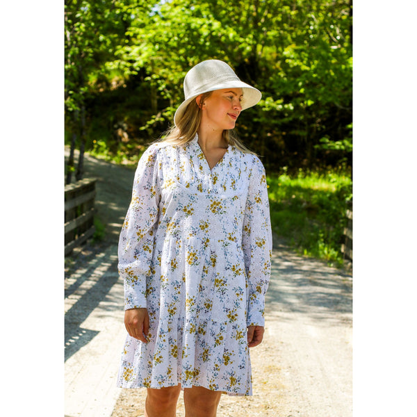 Susanne Dress