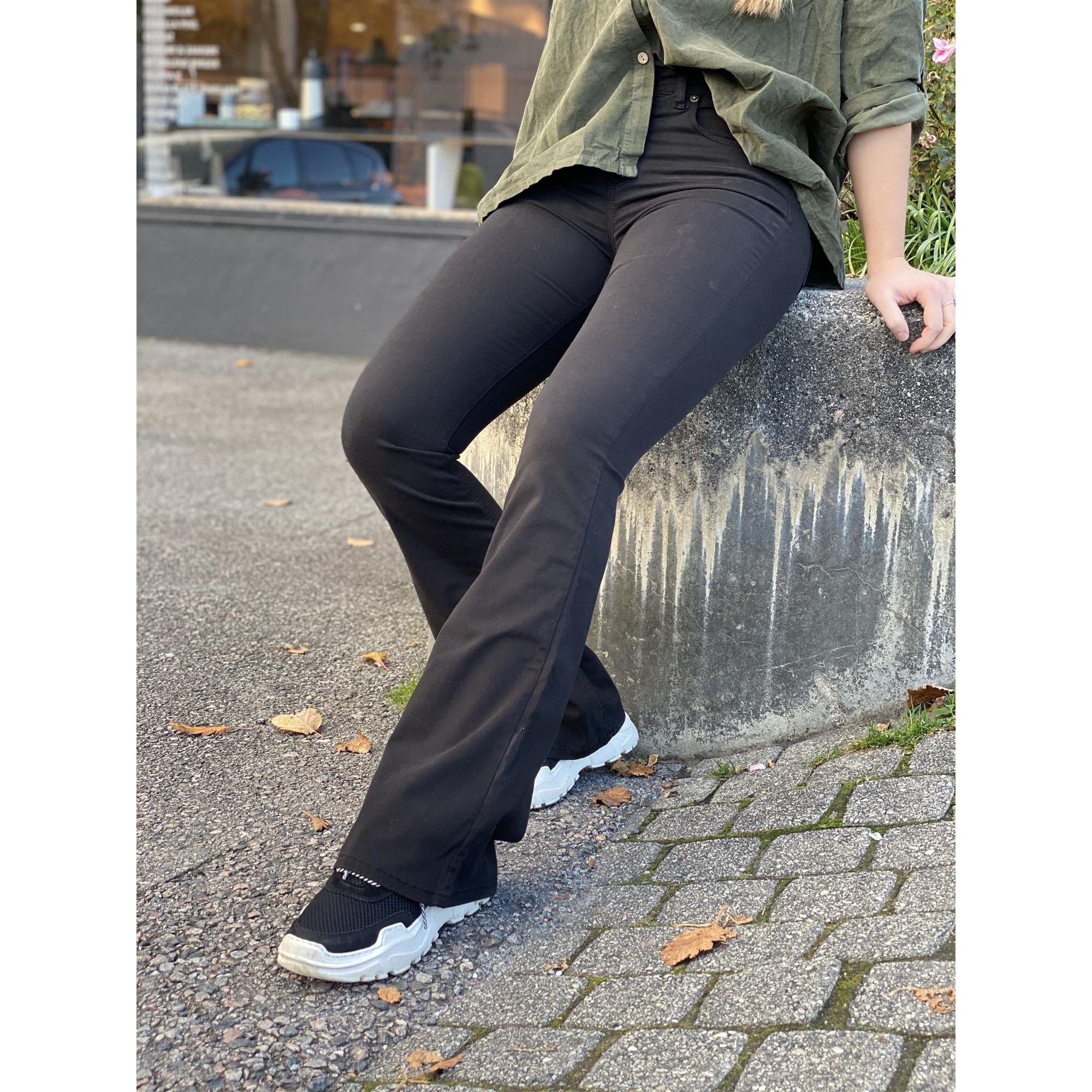 Raval Lea Soft