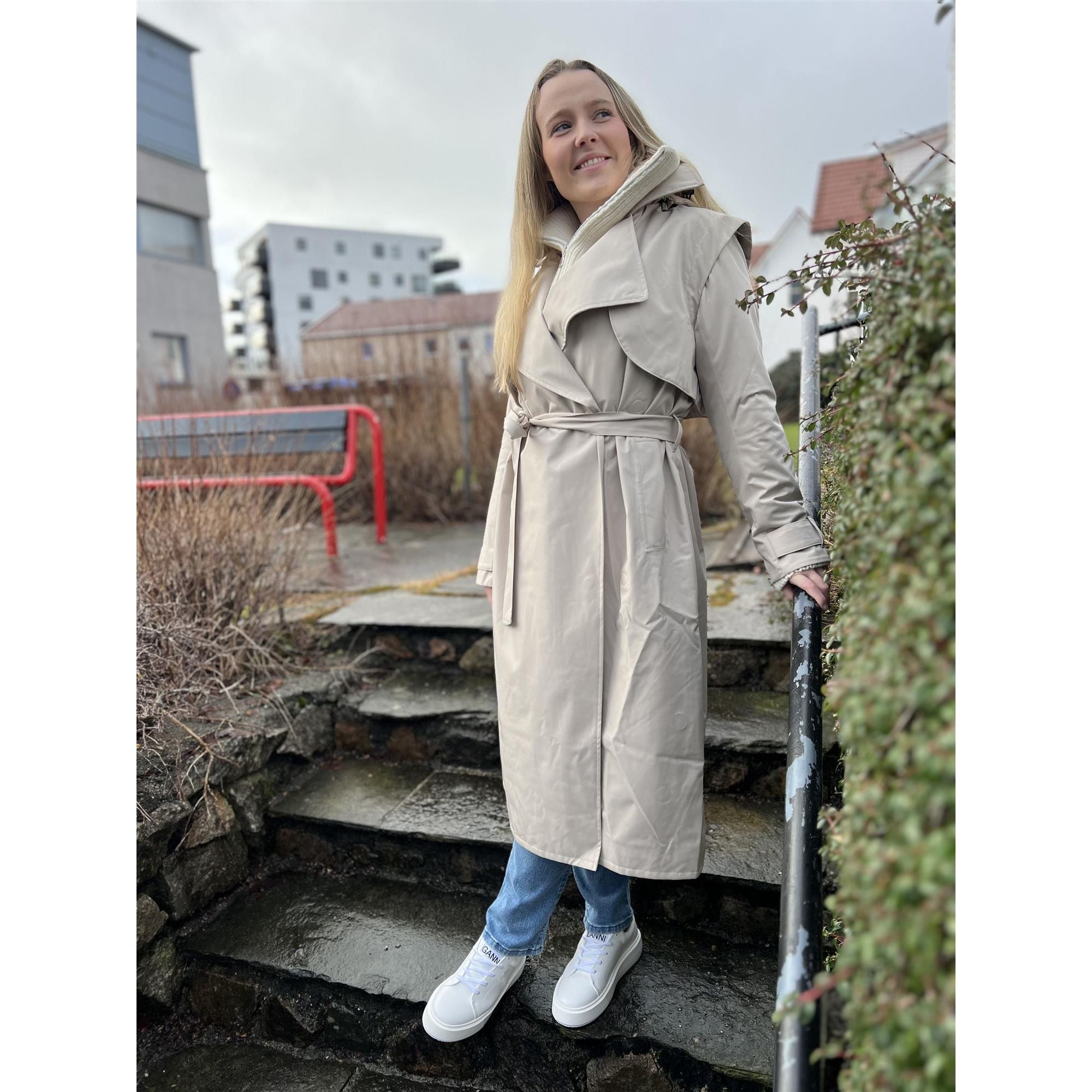 Regndråpe Trench Coat