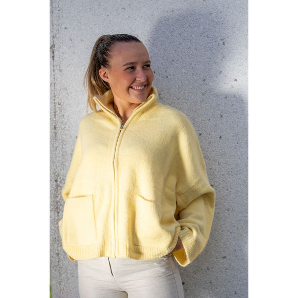 Tine Fluffy Cardigan