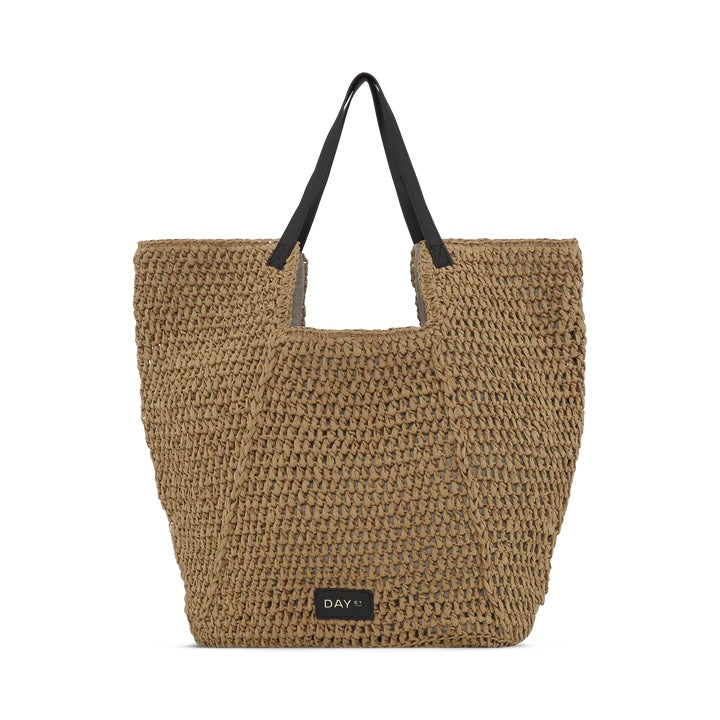 Day City Straw Shoulder