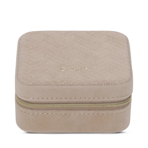 Day Q Jewelry Zip Square