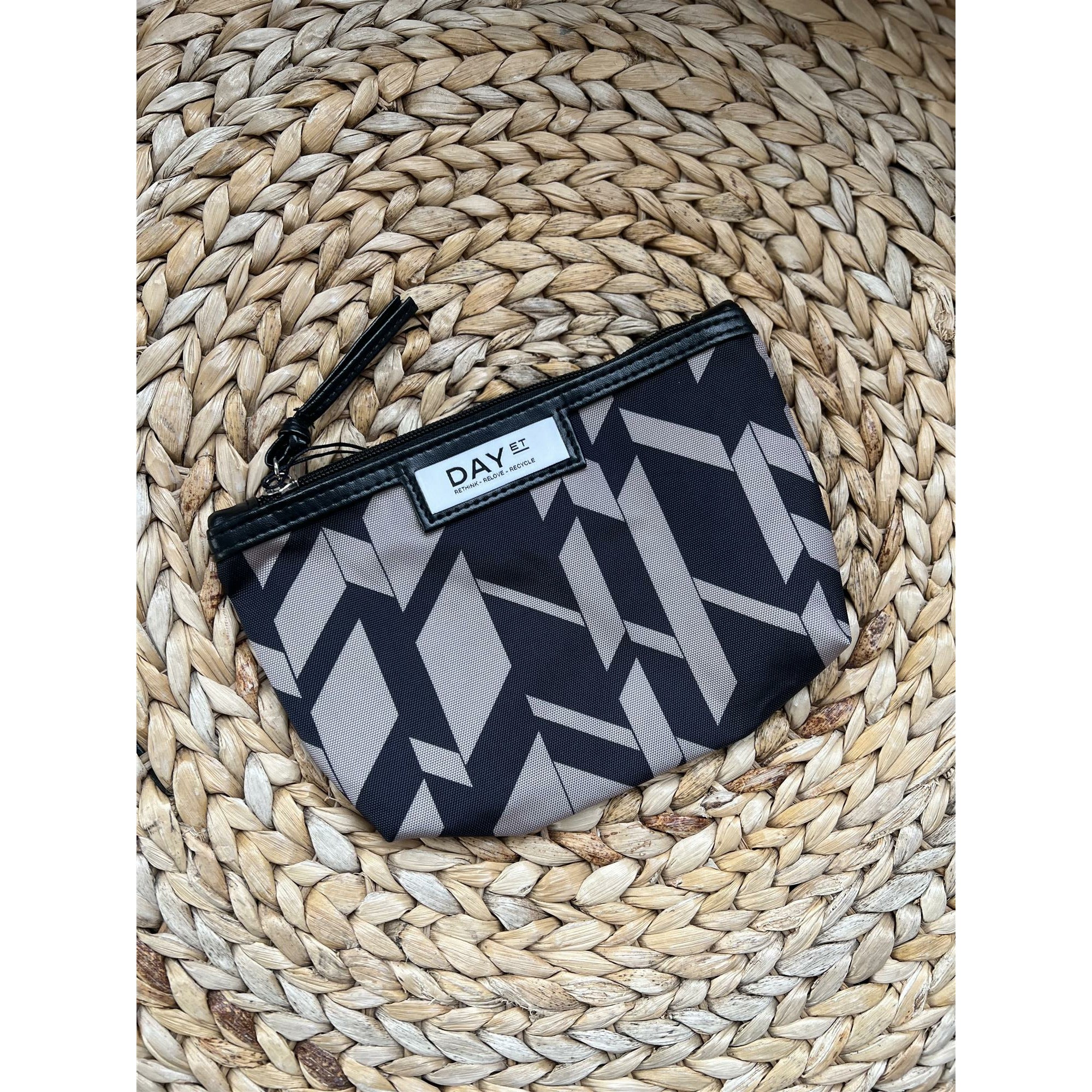 Gweneth RE-P Ethnic Mini